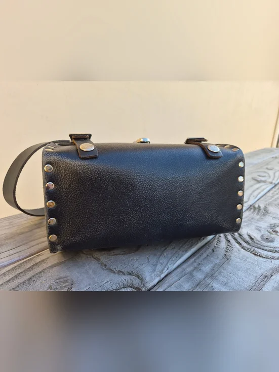 HARLEY-DAVIDSON VINTAGE BLACK LEATHER SADDLE HANDBAG - Picture 9 of 11